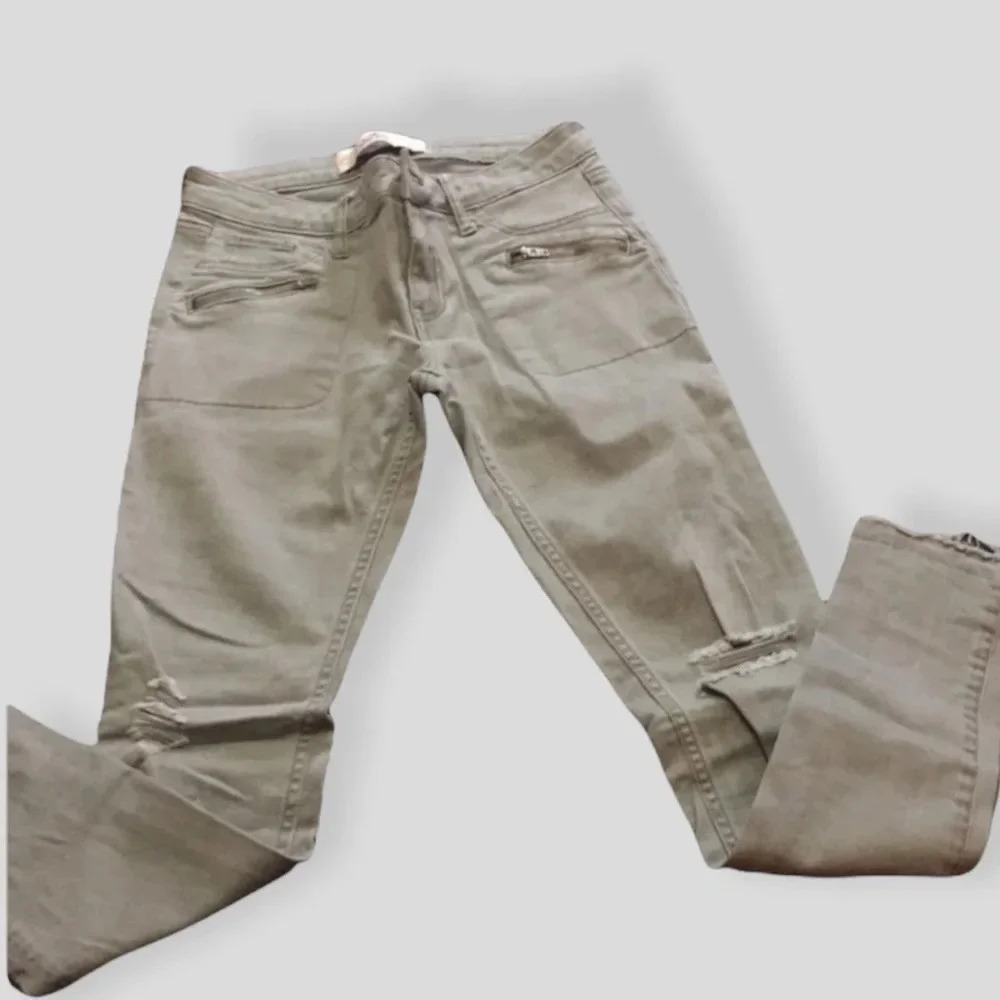 Hollister Super Skinny Jeans